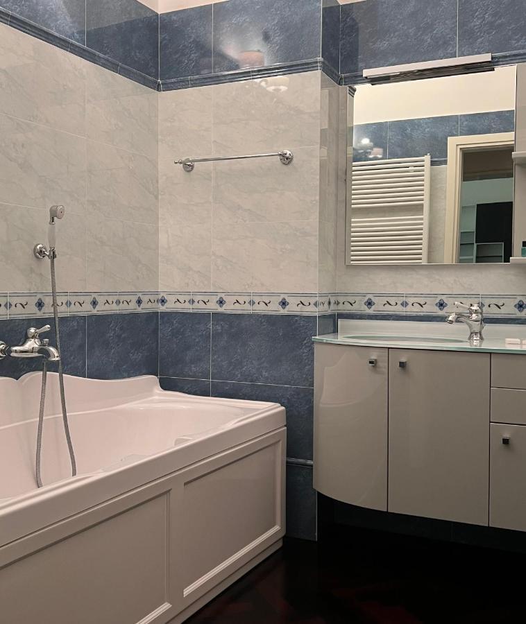 Piazza Maggiore Luxury Apartment 볼로냐 외부 사진